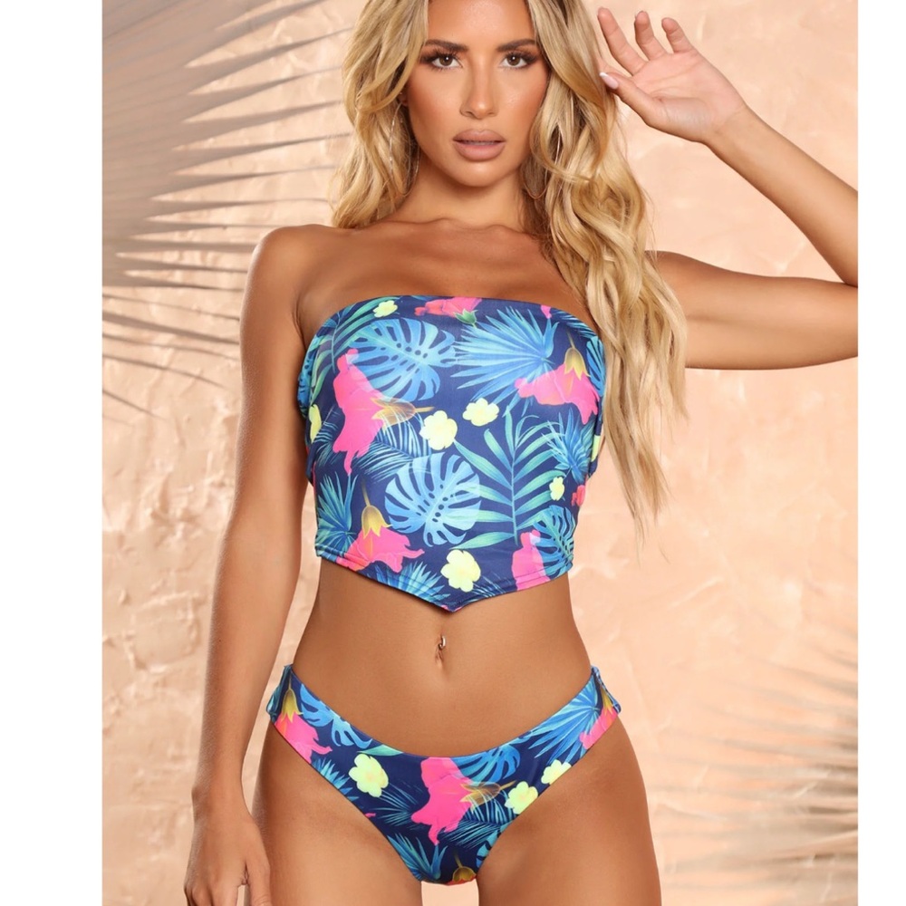 NWT Tropical Print Strapless Bikini